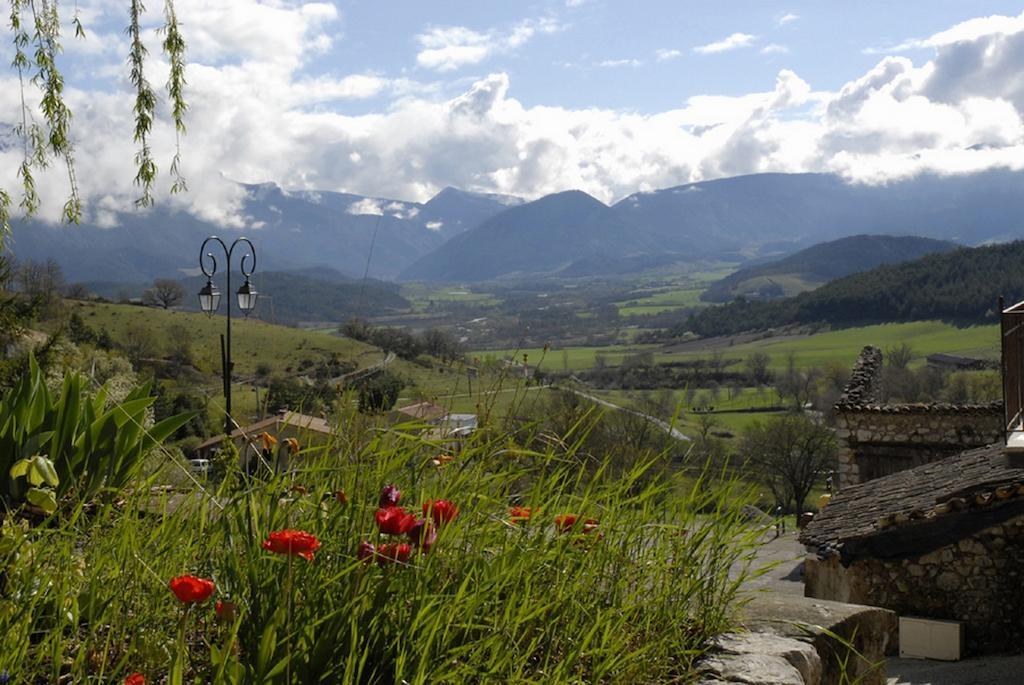 Bed and Breakfast La Grange D'Agnes Montmaur-en-Diois Exterior foto
