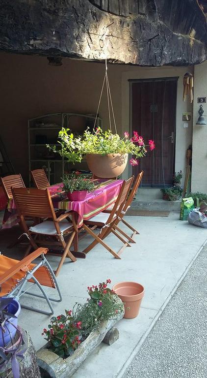 Bed and Breakfast La Grange D'Agnes Montmaur-en-Diois Exterior foto
